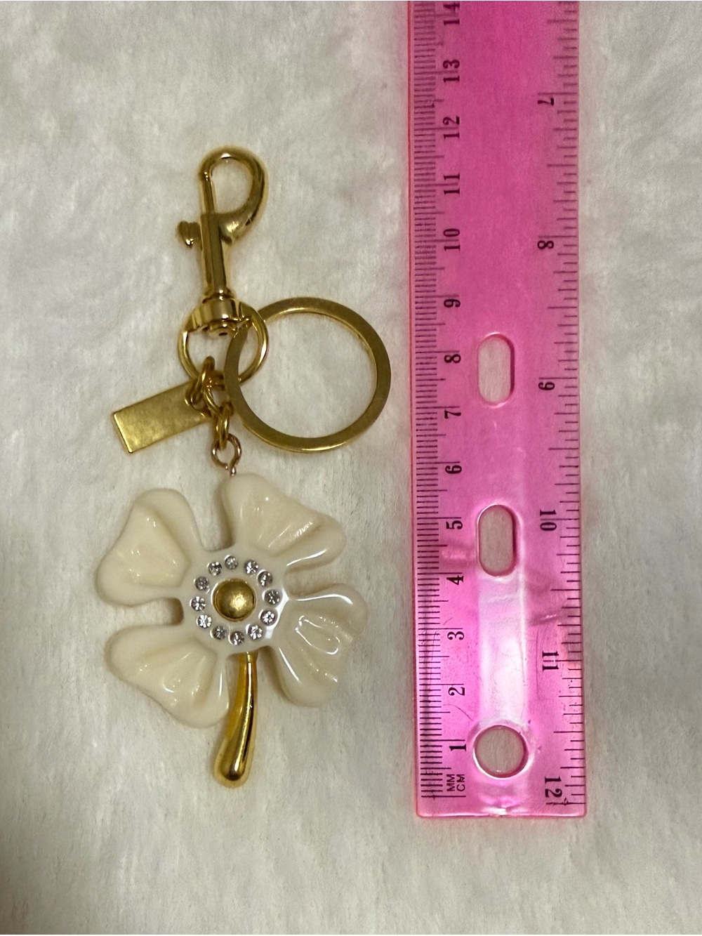Gold-tone Flower Keychain Charm - Picture 3 of 5